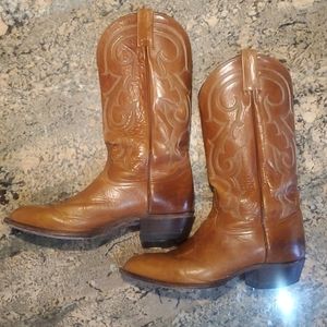Tony Lama* Boots
